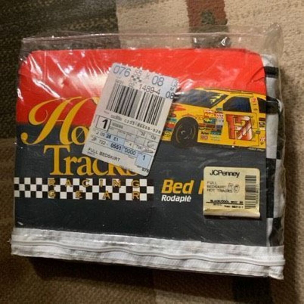 Hot Tracks Racing Gear Full Bed Ruffle *New* - Picture 4 of 6